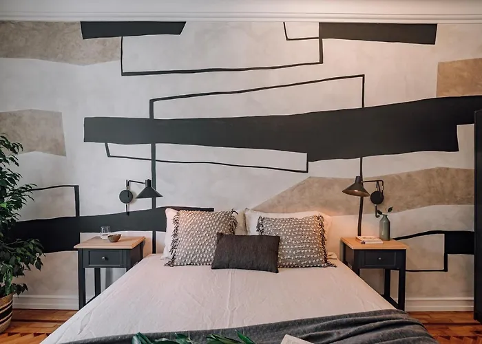 Ayet - 3 Bedrooms With Balcony In Alvalade 公寓 *